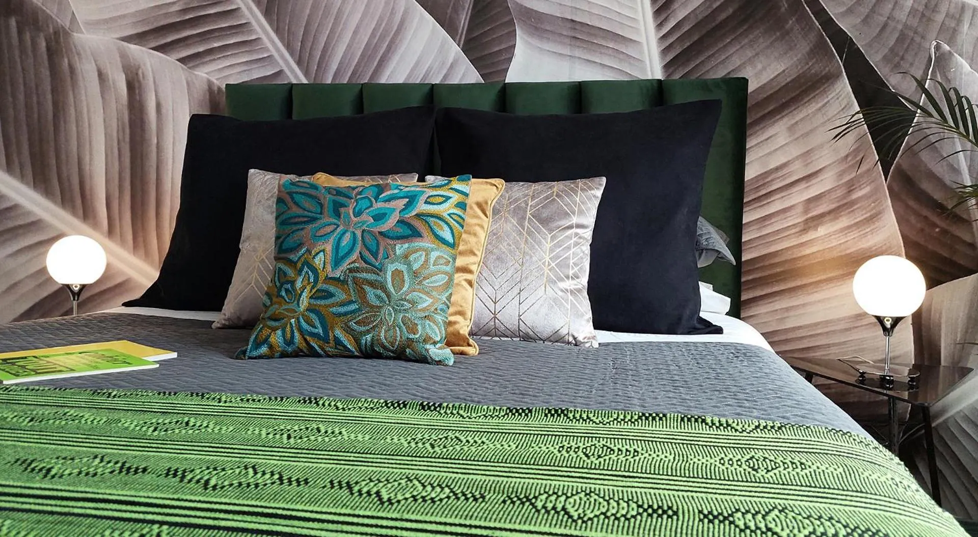 Depa Quevedo: Trendy Flat in Bogota's Historic Candelaria Bogota